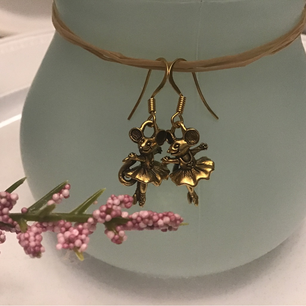 262 Mouse Ballerina Earrings